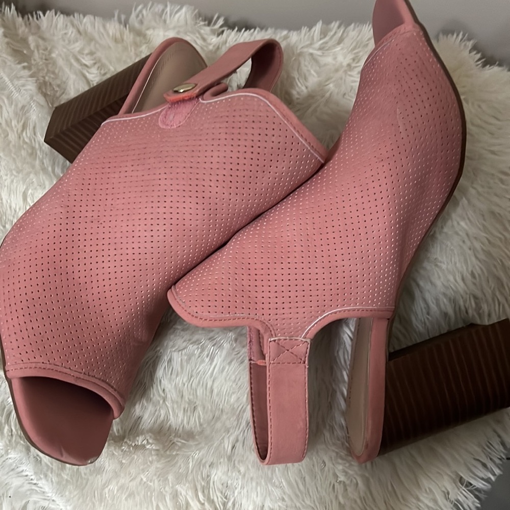Pink Open Toe Open Heel. Block Heel Shoe - image 3